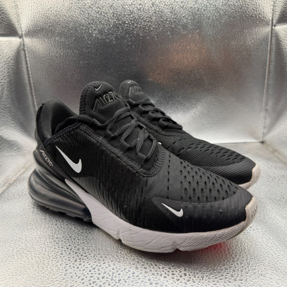 Size 5Y Nike Air Max 270 (GS) Black‎ White Mens Running Sneakers 943345-001